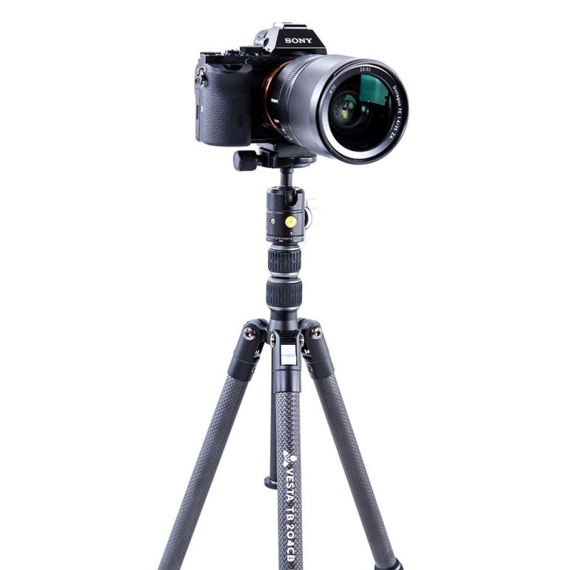 Vanguard Vesta TB 204CB - Trípode de viaje de carbono