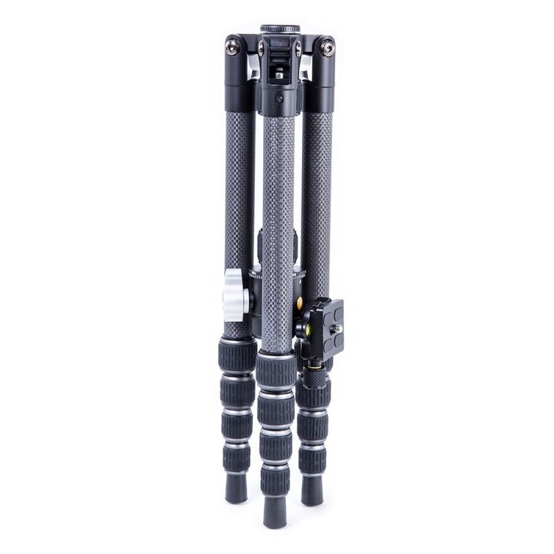Vanguard Vesta TB 235CB - Trípode de viaje de carbono